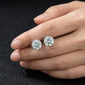 Moissanite Diamond Stud Earrings - Pakistan Gemstones