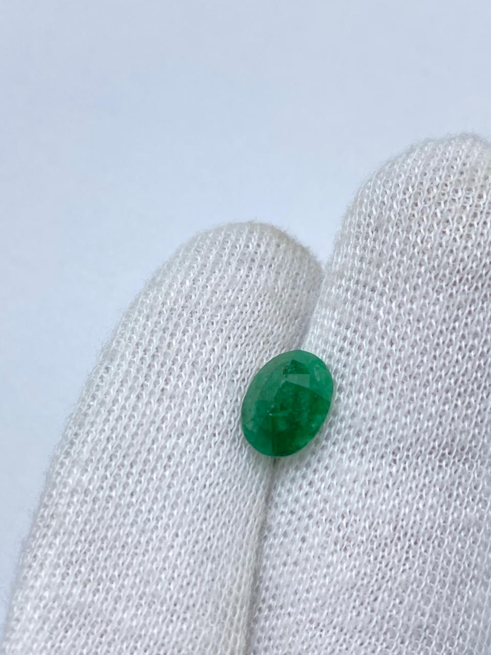 Swat Emerald 2.35 Carat – Natural Pakistani Emerald Gemstone - Image 3