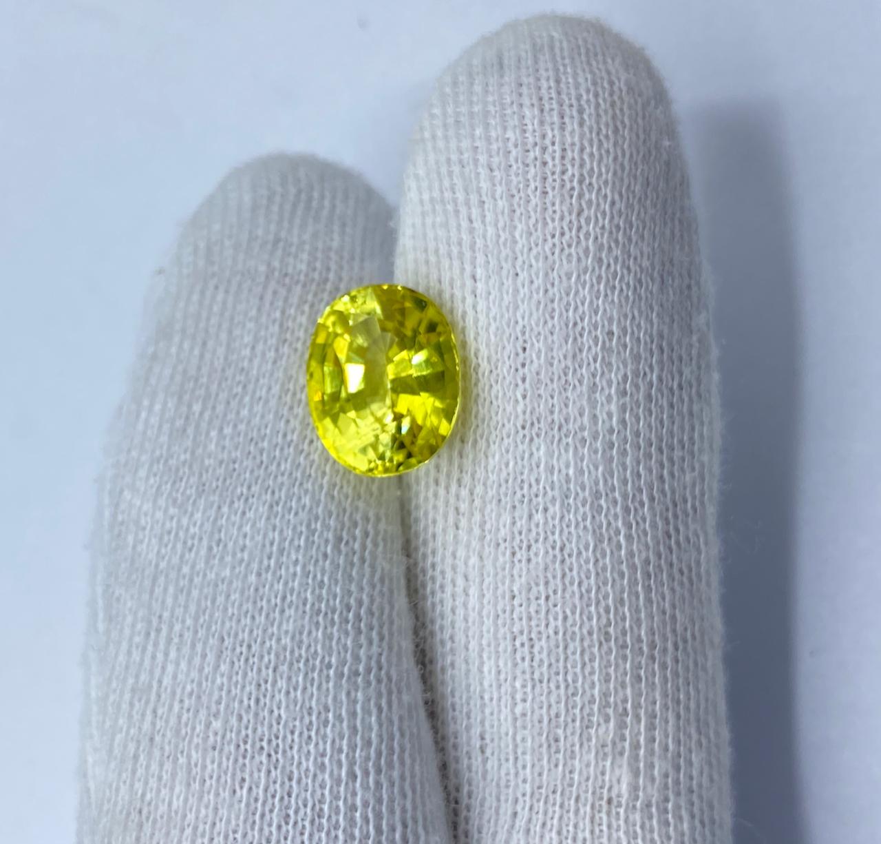 Natural Lemon Quartz / Citrine – 9.95 Carat Eye Clean Gemstone