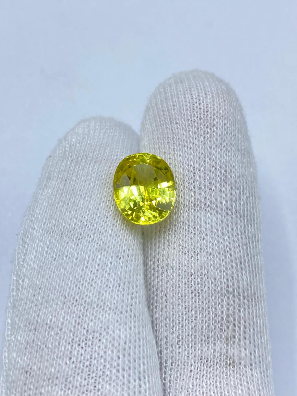 Natural Lemon Quartz / Citrine – 9.95 Carat Eye Clean Gemstone - Image 2