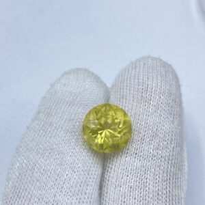 Natural Lemon Quartz / Citrine – 6.45 Carat Eye Clean Gemstone