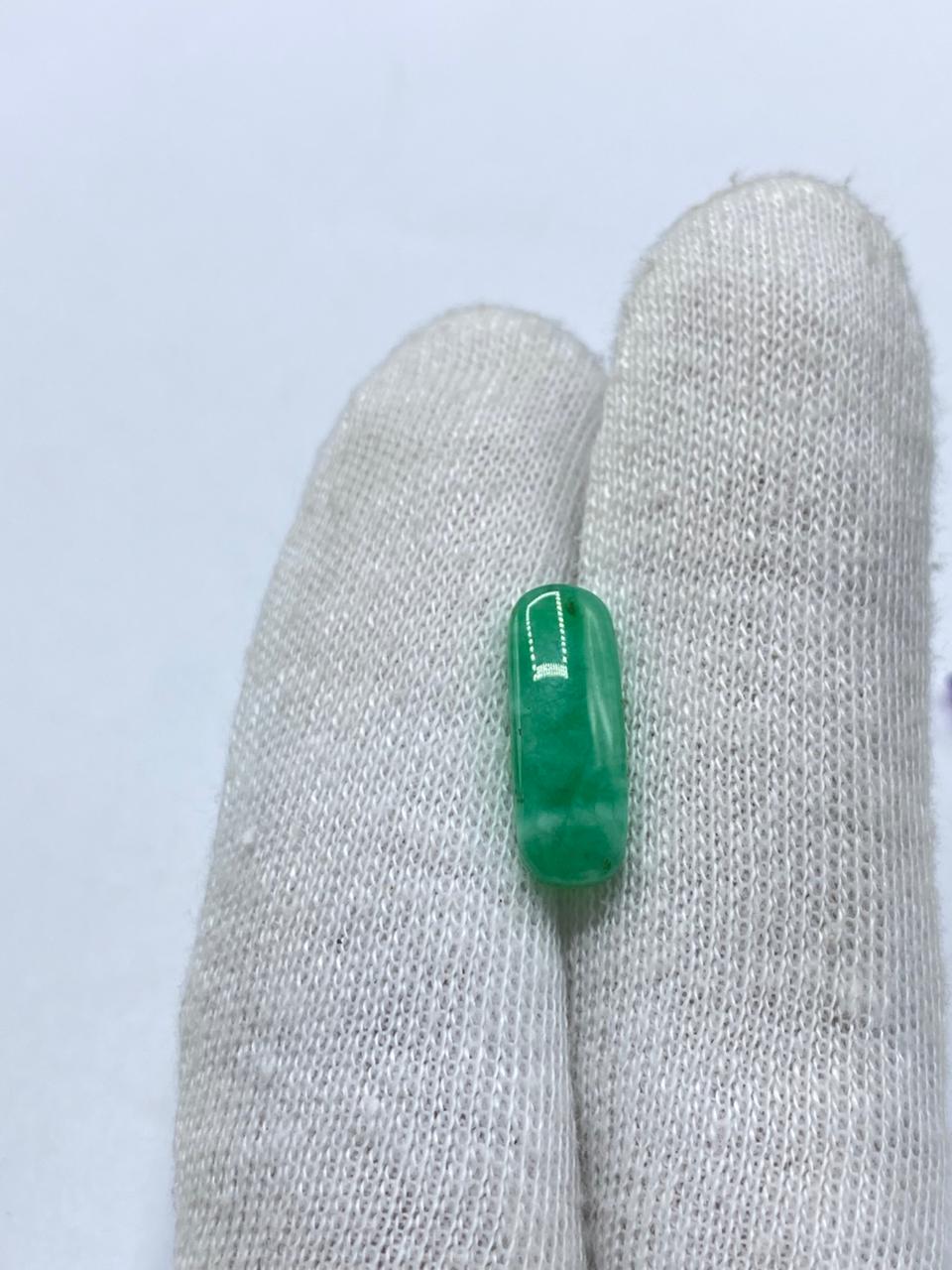 4.45 Carat Apple Green Jade – Natural Gemstone