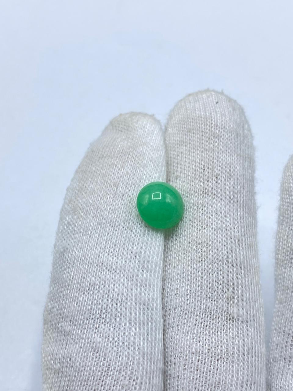 3.70 Carat Natural Apple Green Jade – Round Shape